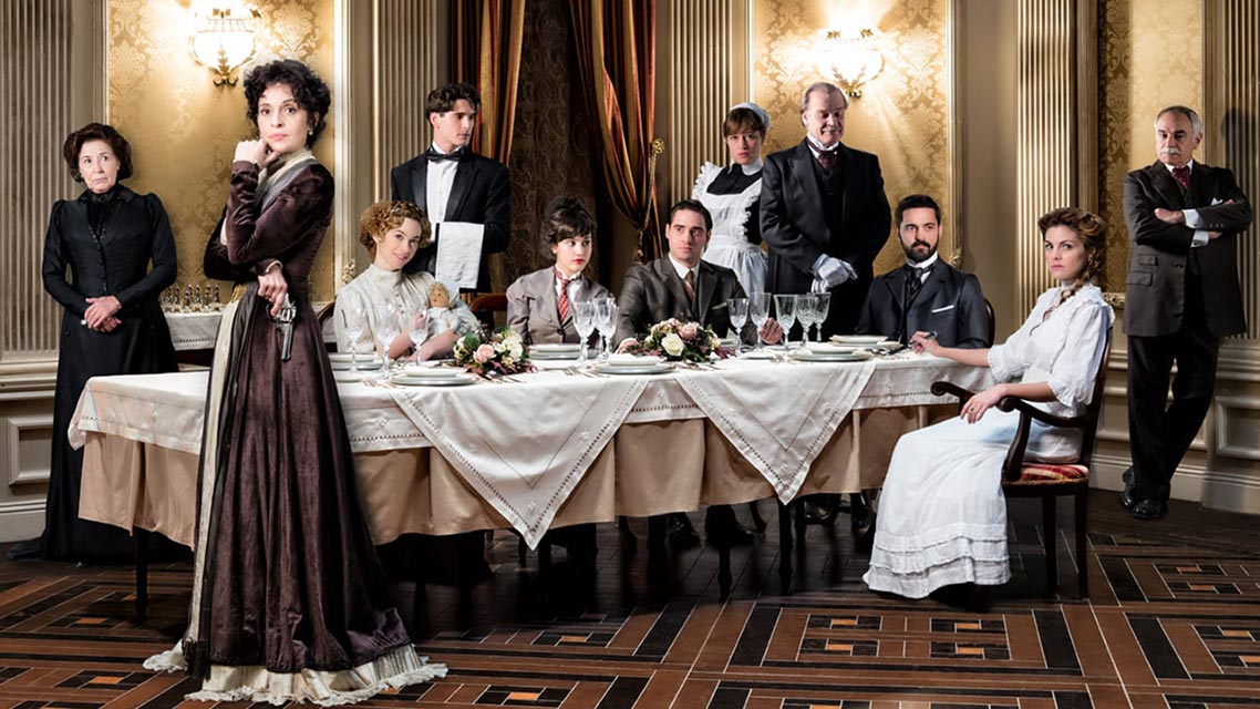 Gran Hotel (2), serija (12) (6/28) (R)