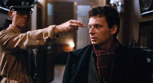 Propusnica, francusko-njemačko-španjolski film (2002.) (12)